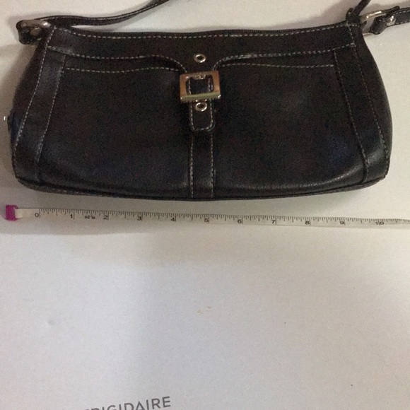 Nine West black purse - Picture 3 of 12